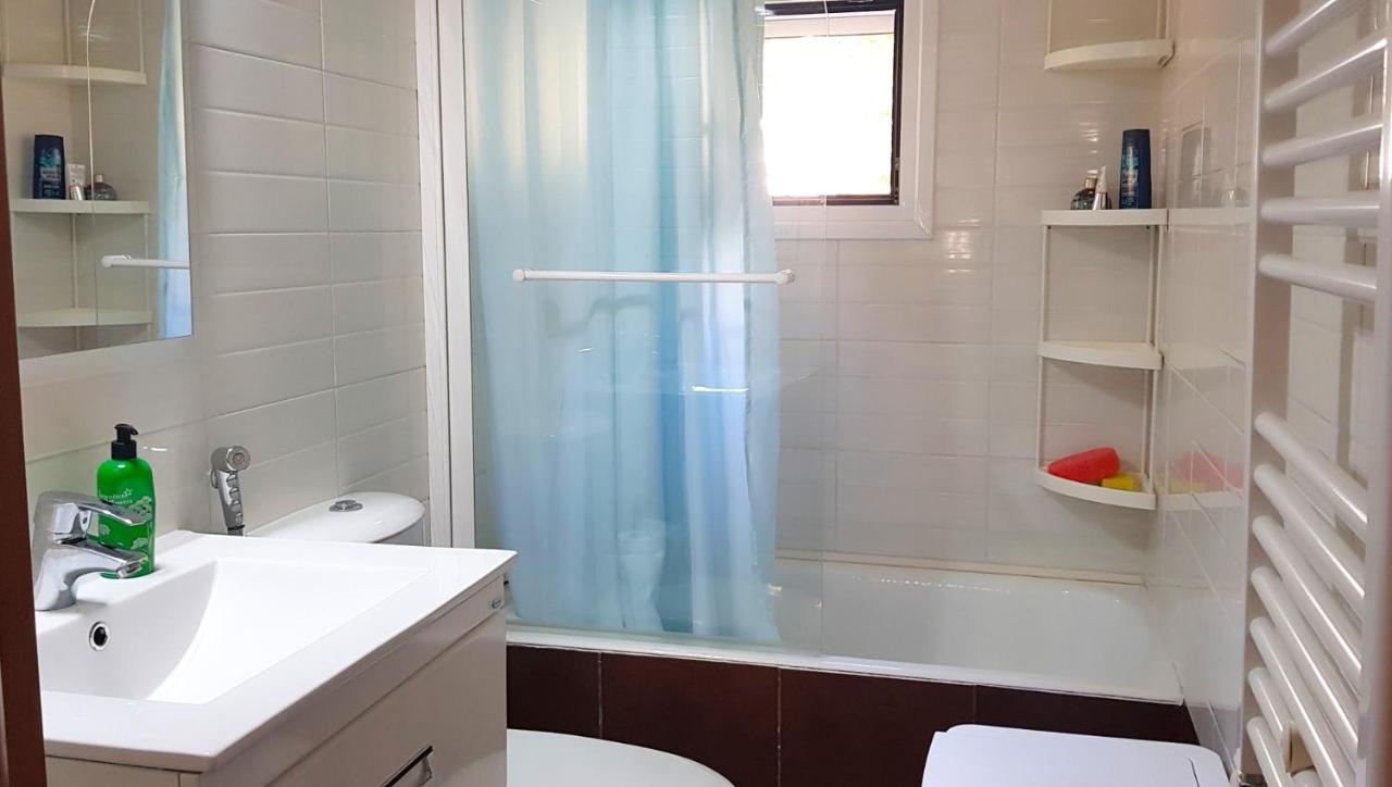 Renovated Lovely Apartment Near Airport & Sea Pórto Ráfti エクステリア 写真