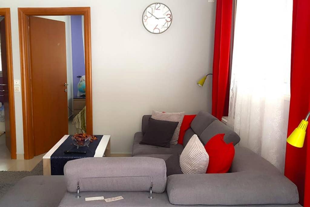 Renovated Lovely Apartment Near Airport & Sea Pórto Ráfti エクステリア 写真