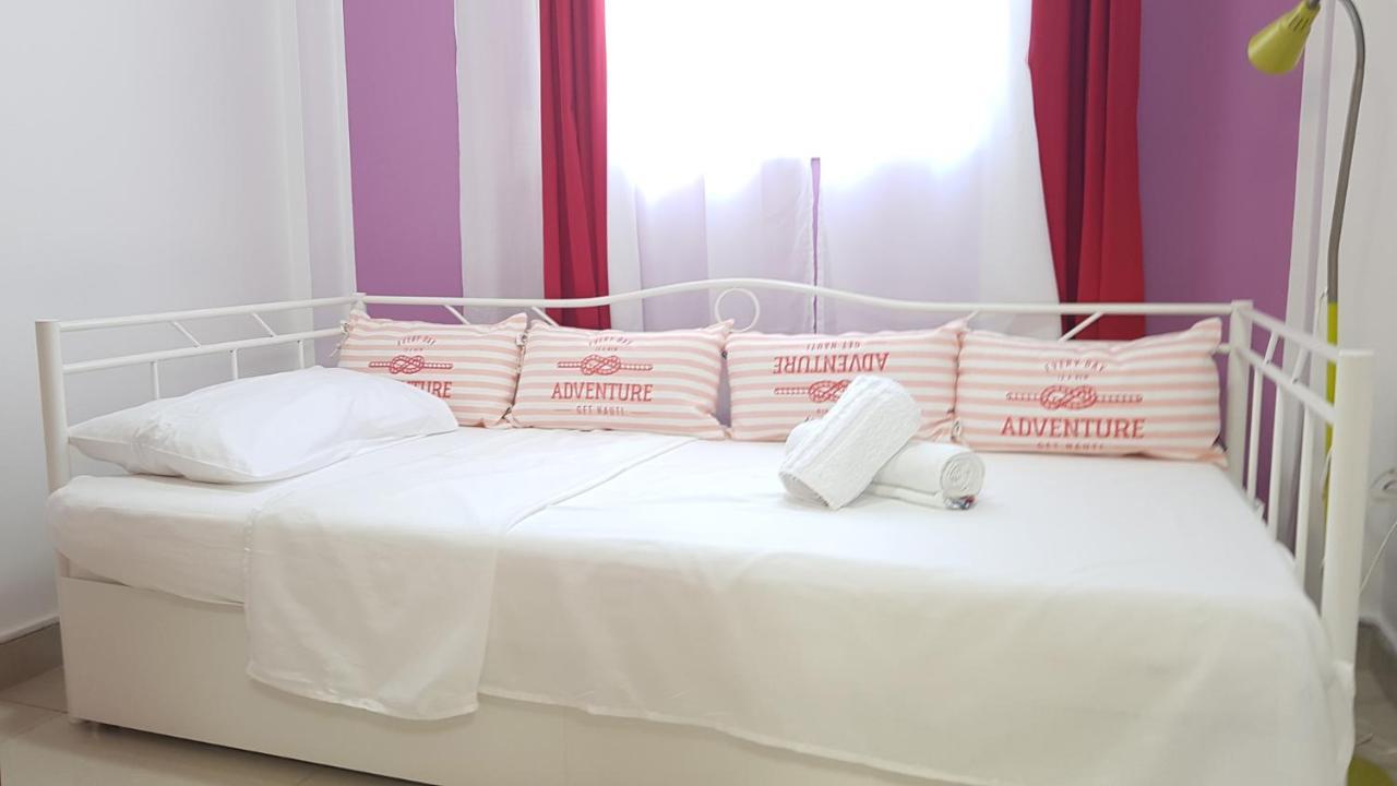 Renovated Lovely Apartment Near Airport & Sea Pórto Ráfti エクステリア 写真