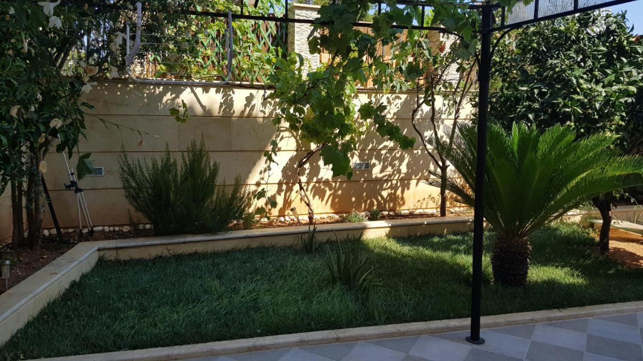 Renovated Lovely Apartment Near Airport & Sea Pórto Ráfti エクステリア 写真