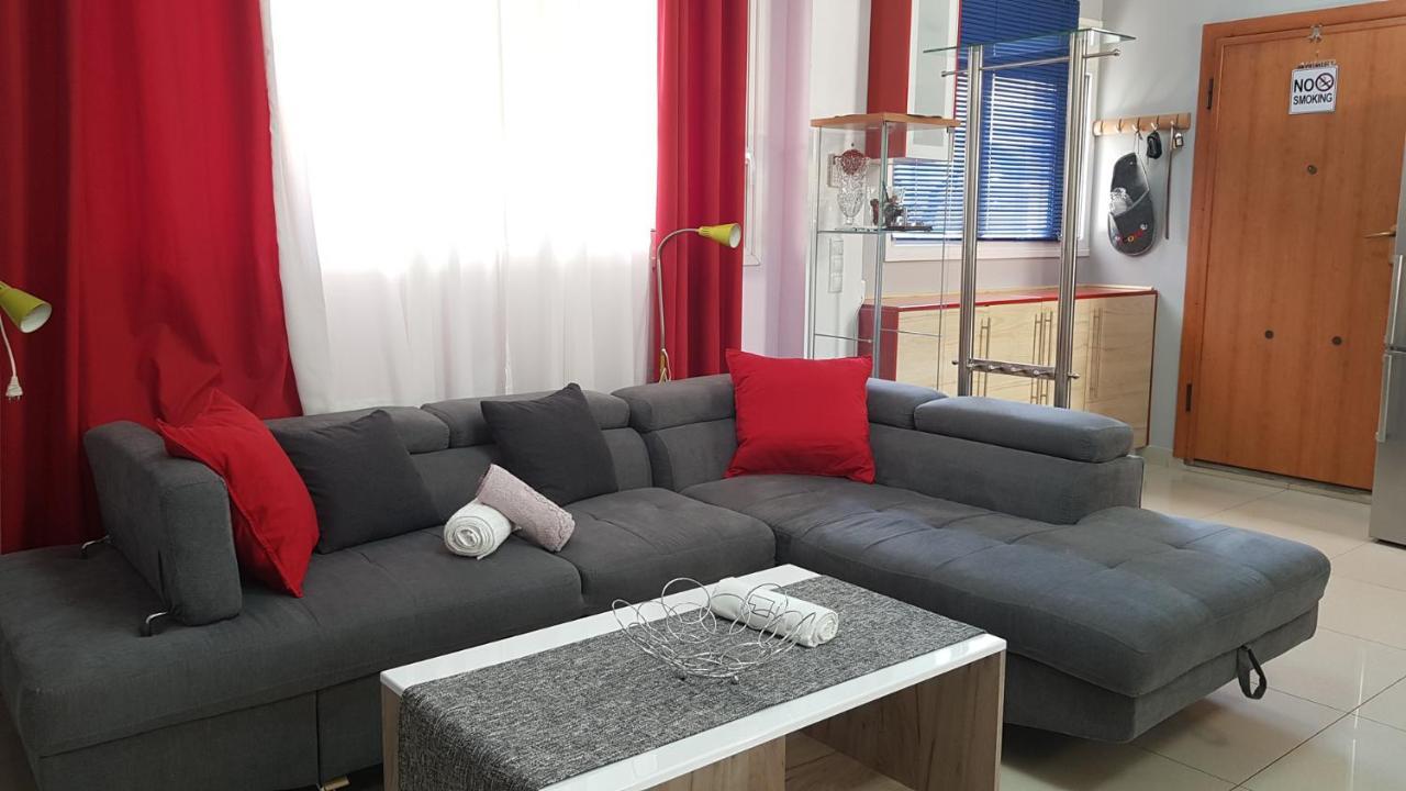Renovated Lovely Apartment Near Airport & Sea Pórto Ráfti エクステリア 写真