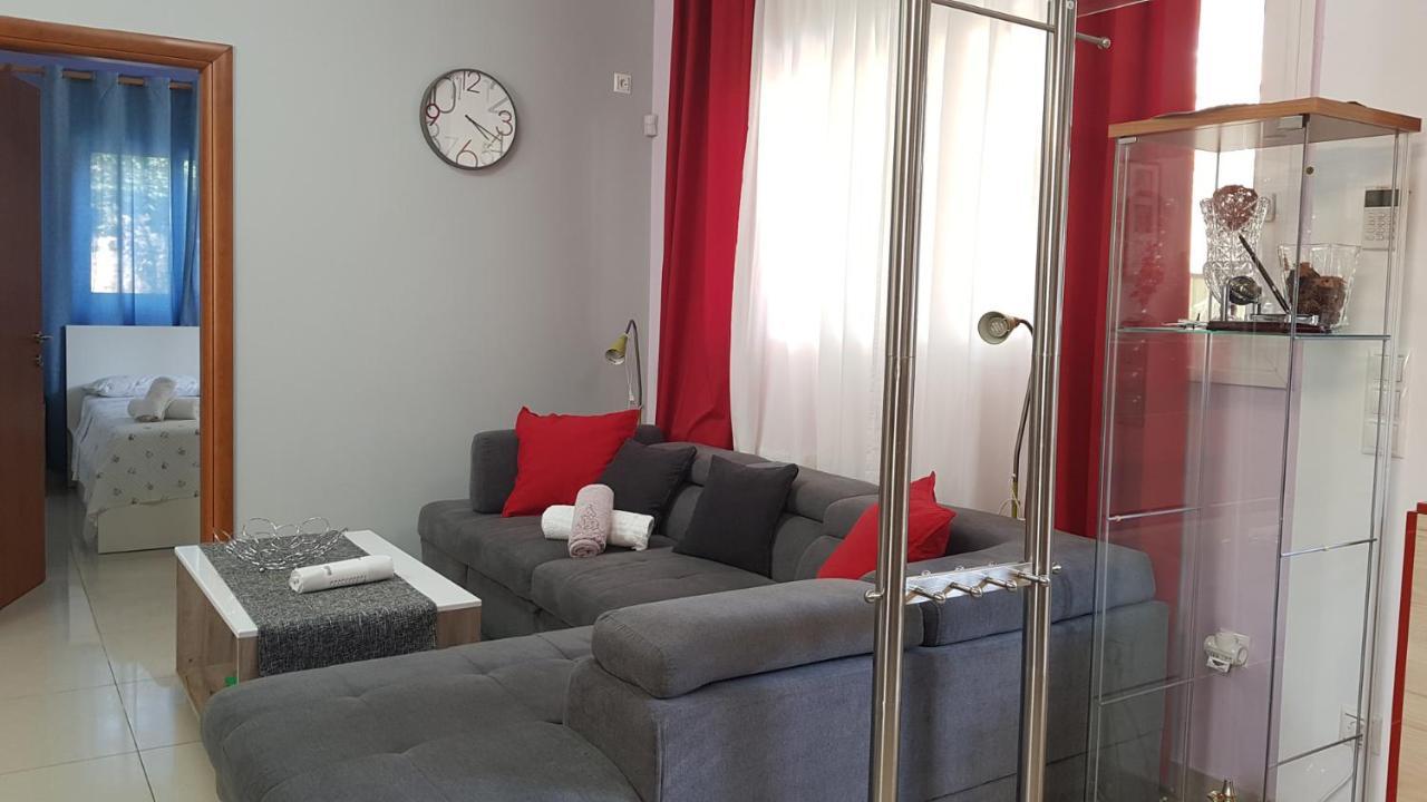 Renovated Lovely Apartment Near Airport & Sea Pórto Ráfti エクステリア 写真